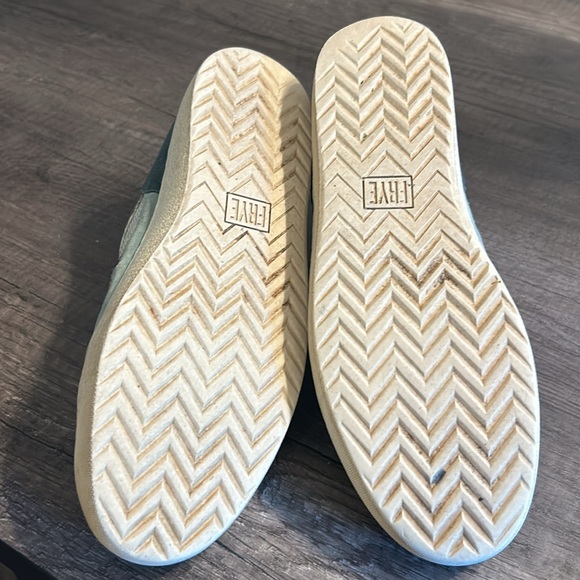 Frye sage green snake print sneakers - Picture 5 of 6